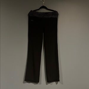 Black Under Armour Heat Gear Yoga Pants with Striped Waistband